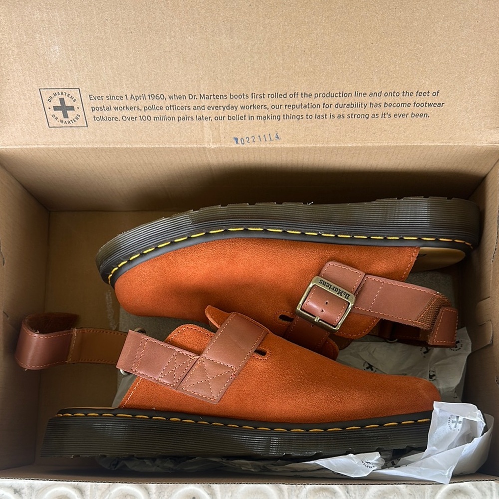 Dr. Martens Jorge II Mule - Picture 4 of 7